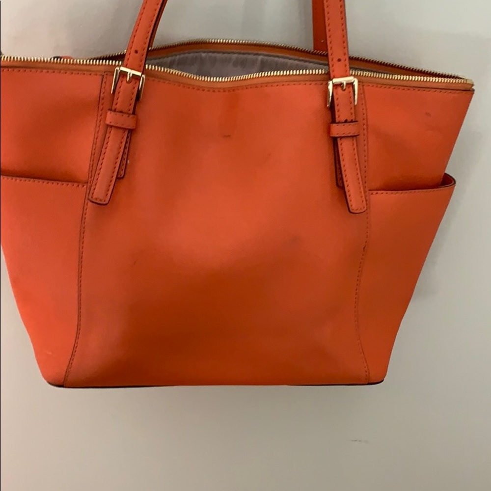 Handbag - Picture 2 of 3